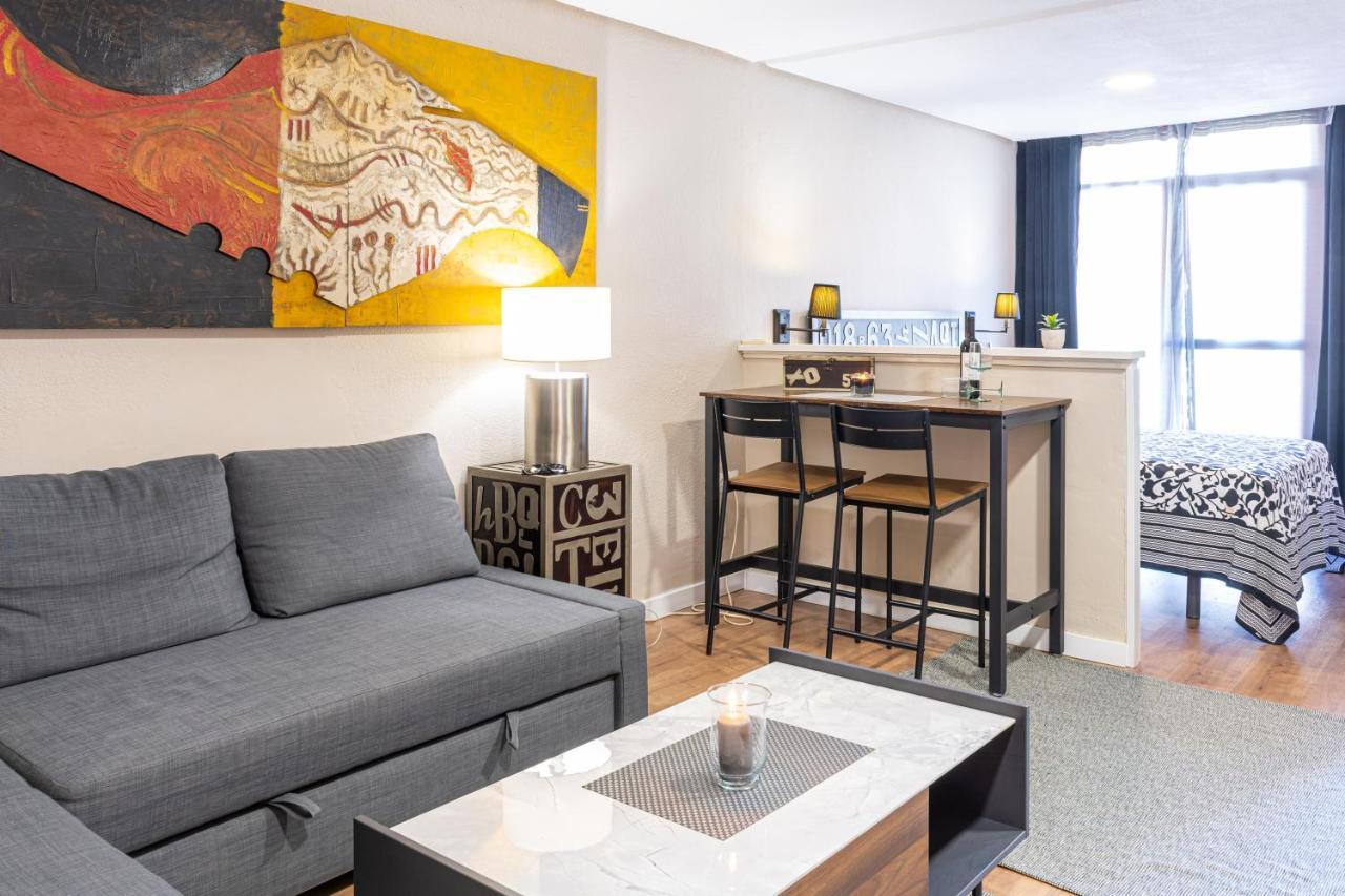 Nogalera Soul, City Center Apartment By Namaste Elite 토레몰리노스 외부 사진