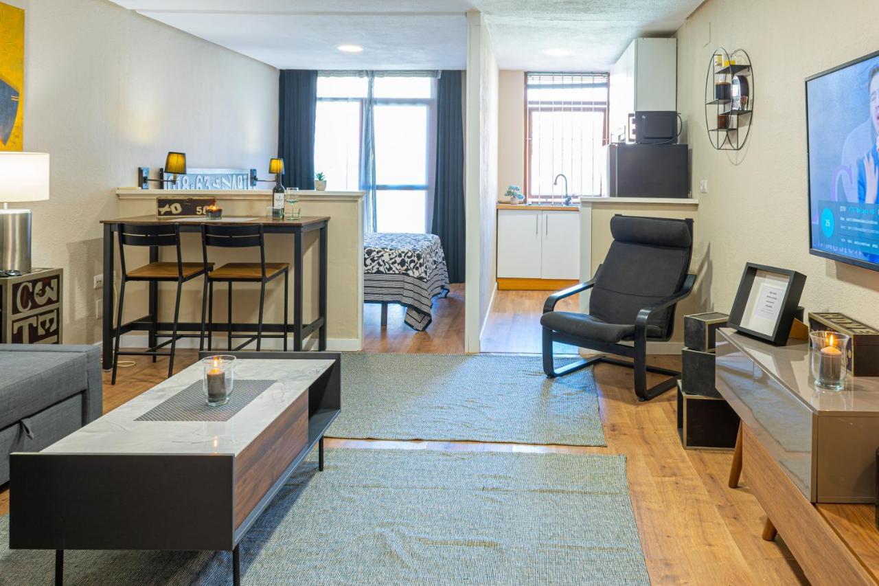 Nogalera Soul, City Center Apartment By Namaste Elite 토레몰리노스 외부 사진